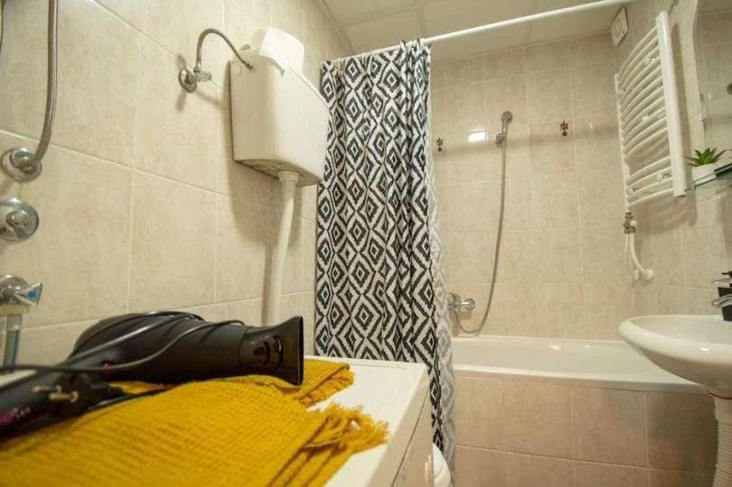 Centar Stan Na Dan Za Do 4 Osobe Apartment